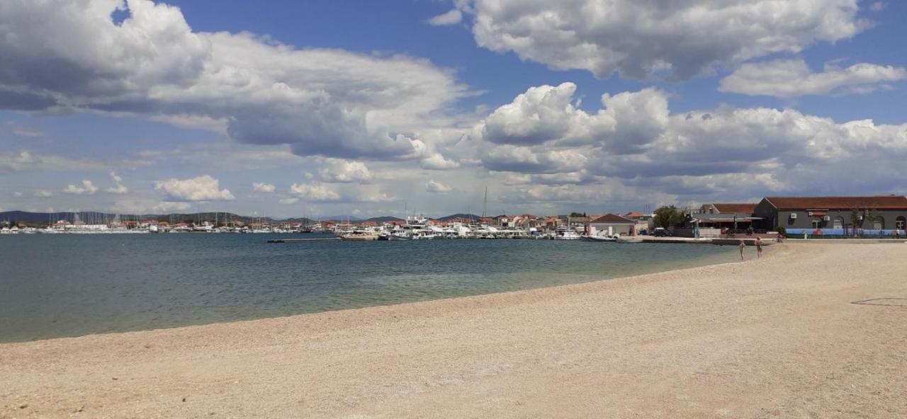 Beach Apartment Ana With Sea View, Balcony, Garden & Bbq, Murter - Dalmatia エクステリア 写真