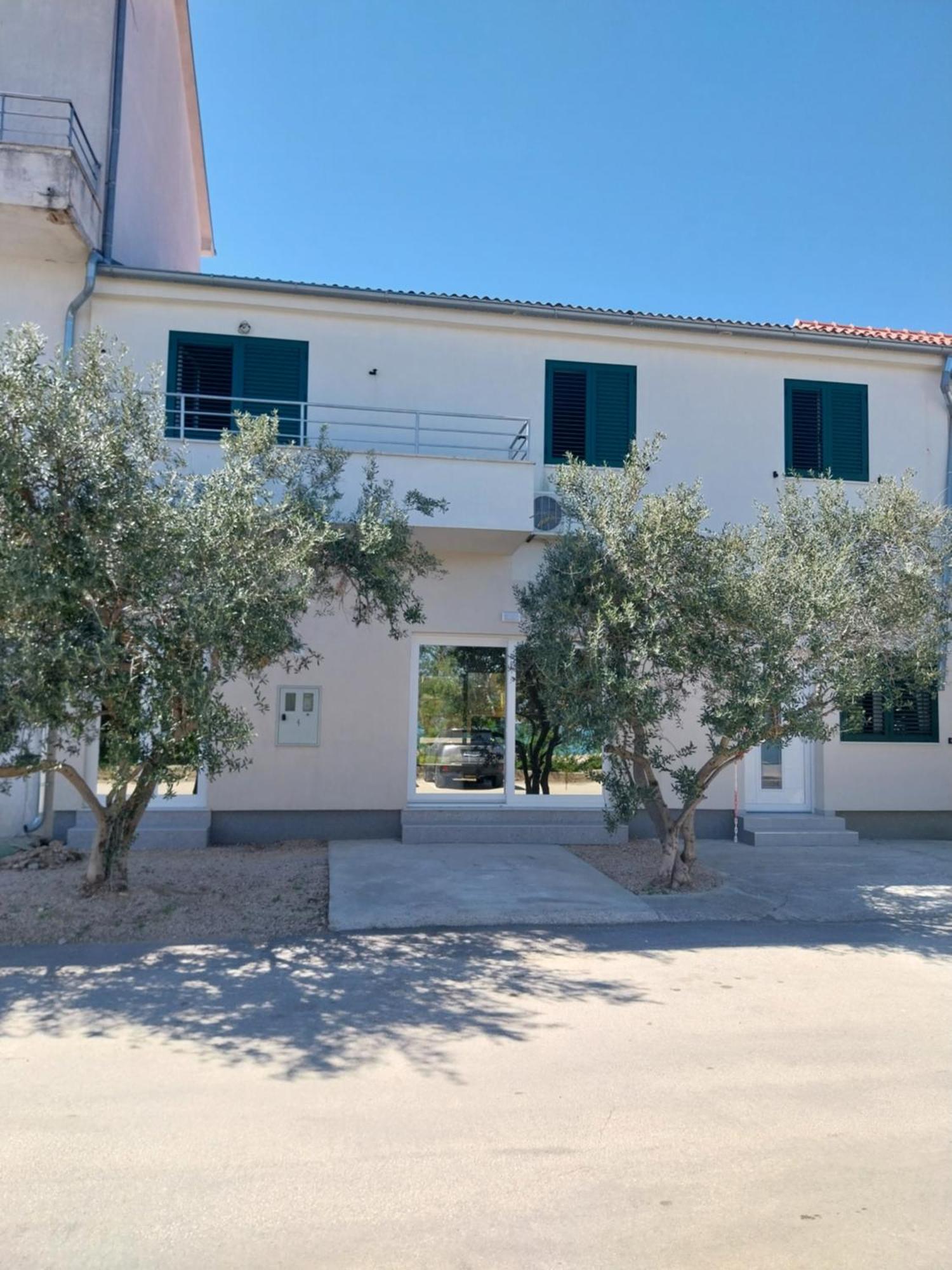 Beach Apartment Ana With Sea View, Balcony, Garden & Bbq, Murter - Dalmatia エクステリア 写真