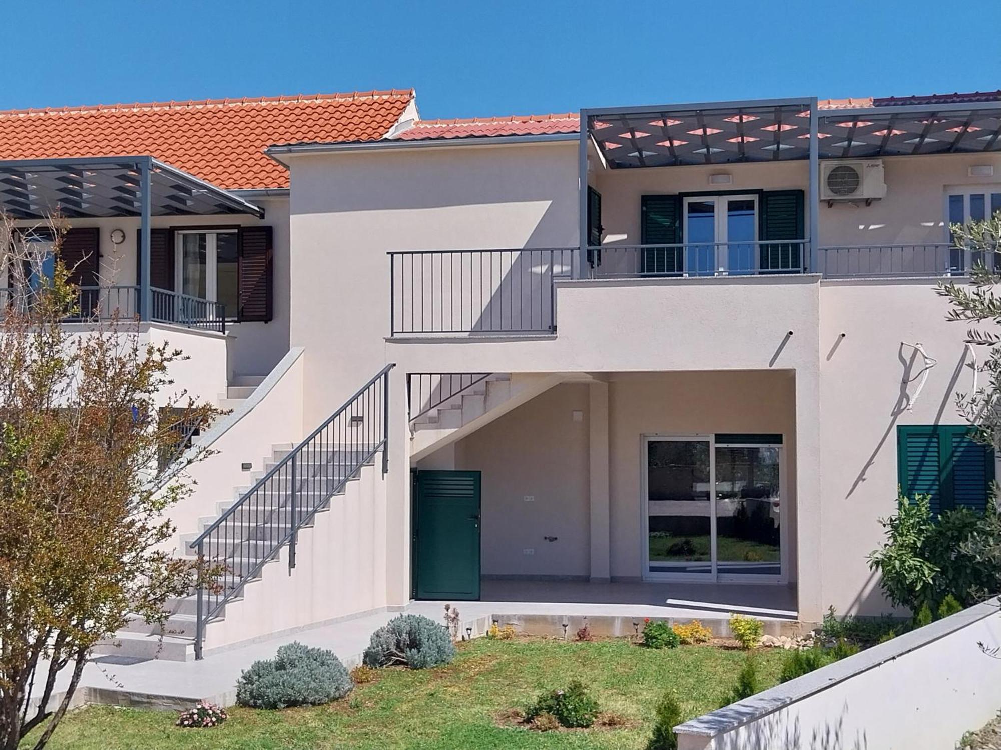 Beach Apartment Ana With Sea View, Balcony, Garden & Bbq, Murter - Dalmatia エクステリア 写真